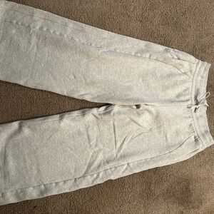 Lululemon Scuba Mid-Rise Wide-Leg Pant